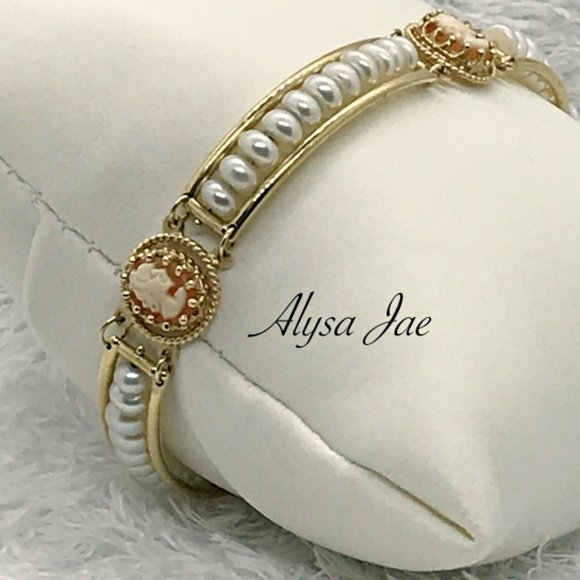 *RARE* Vintage Cameo Estate Jewelry - Rafka Bracelet - Picture 3 of 7